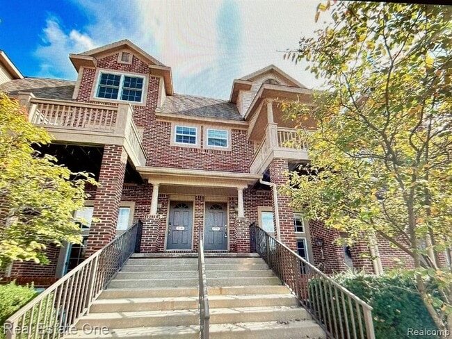 Building Photo - 2736 Barclay Way Unit 4