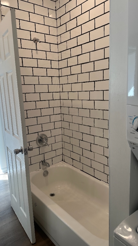 Photo - 5643 Market St