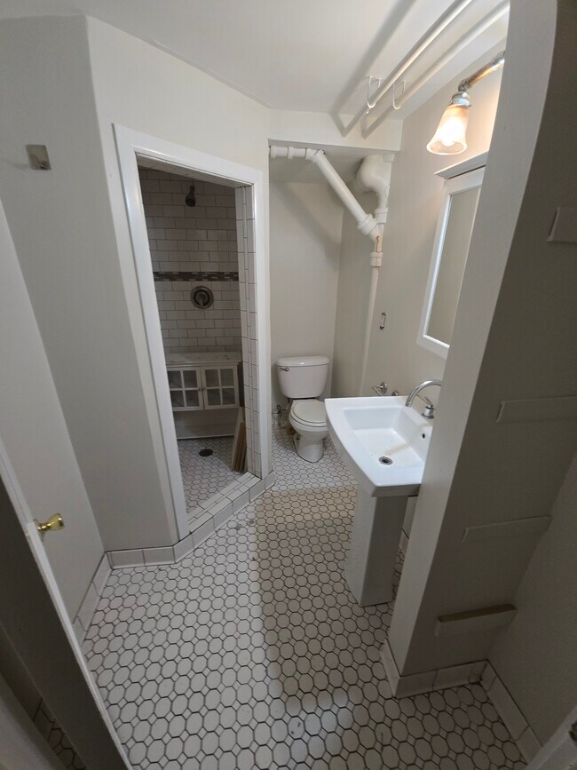 Photo - 4528 Bryant Ave S Unit 5