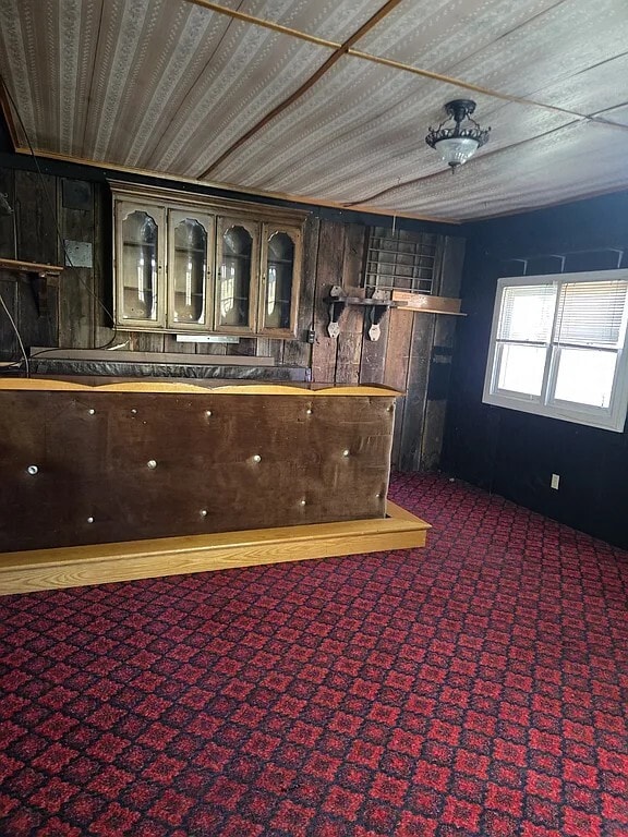 Full Bar off kitchen - 2 Front St Unit Floor 2