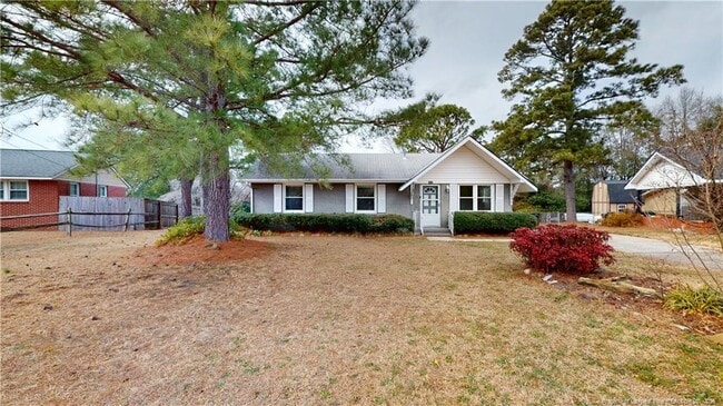 Building Photo - 4020 Welmont Dr