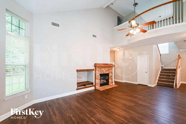 Photo - 5611 Branthurst Dr