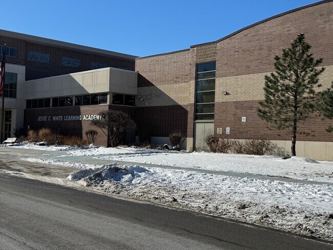 Photo - 16935 Western Ave