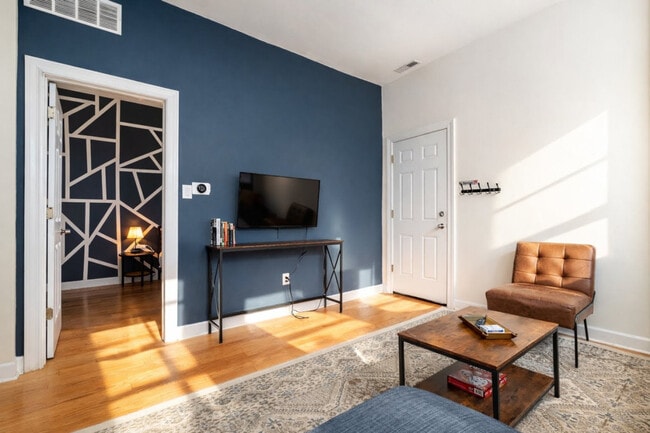 Photo - 906 N Damen Ave Unit SI ID1379021P