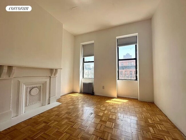 Building Photo - 1577 York Ave Rental