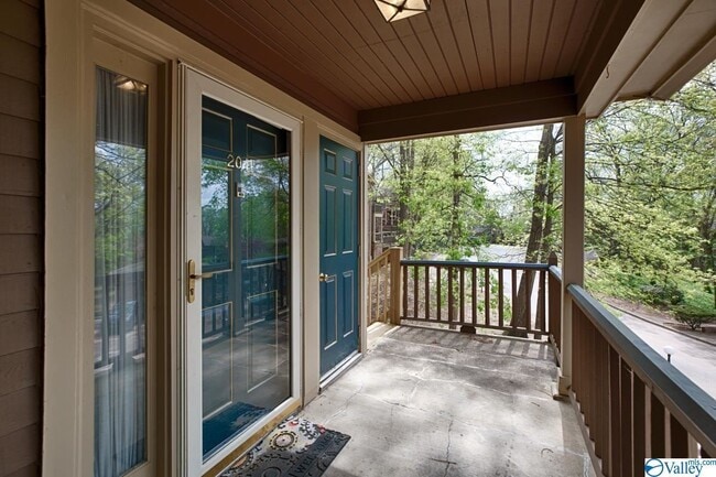 Photo - 2041 Greenwood Plz SW Unit 2041