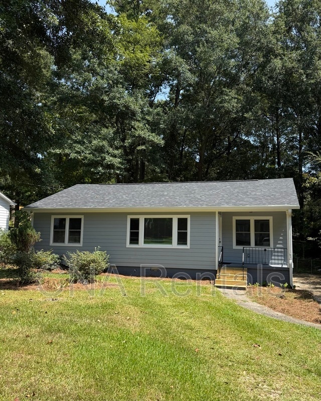 Building Photo - 2047 Benson Ave SE