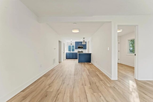 Photo - 18241 Ridgewood Ave