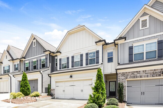1012 Pearce Way