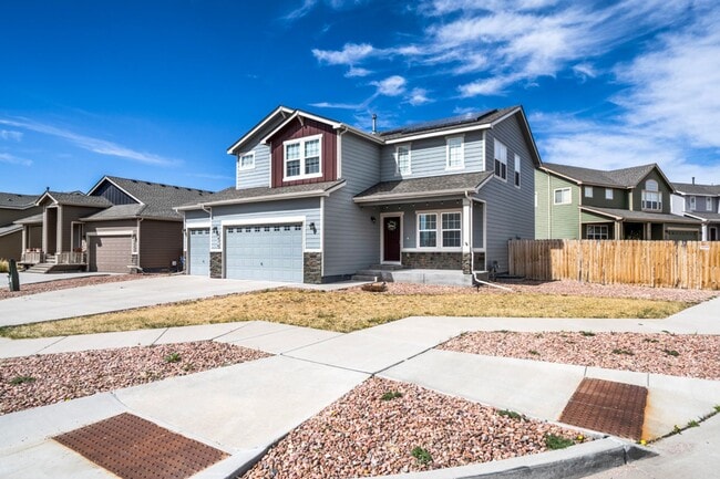 Photo - Upgraded 4-Bedroom Corner Lot Home with Mountain Views