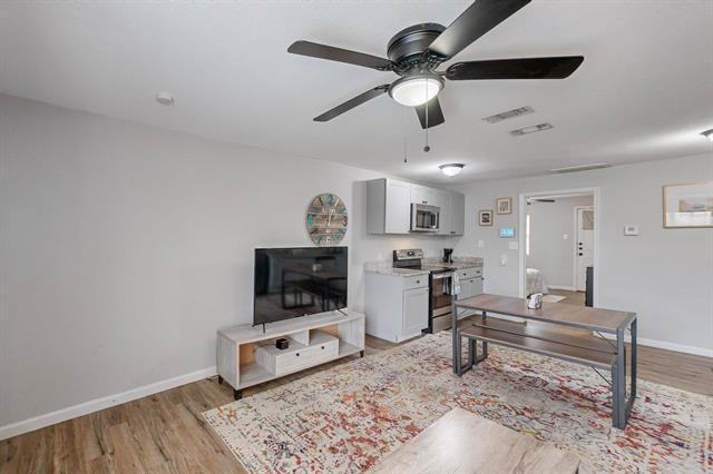 Photo - 1532 Whitaker Ave