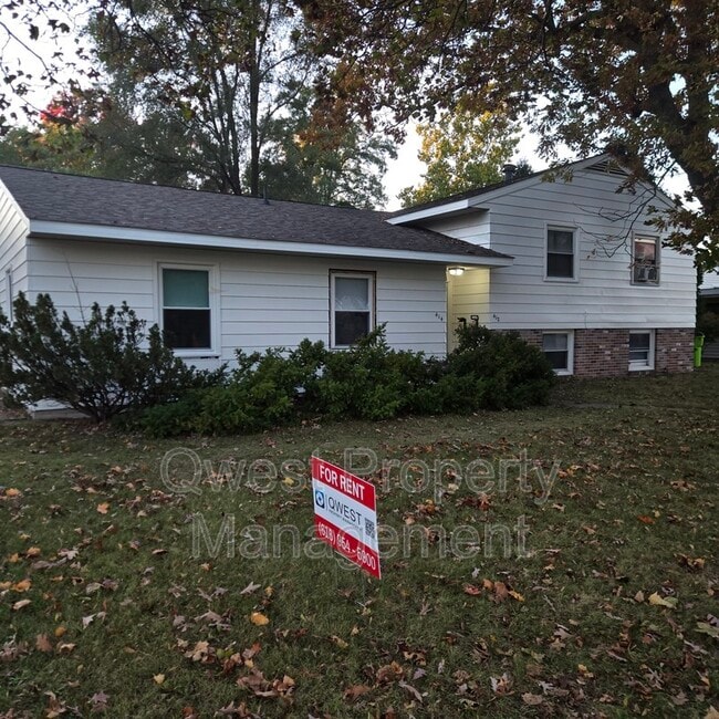 Building Photo - 414 Rose St