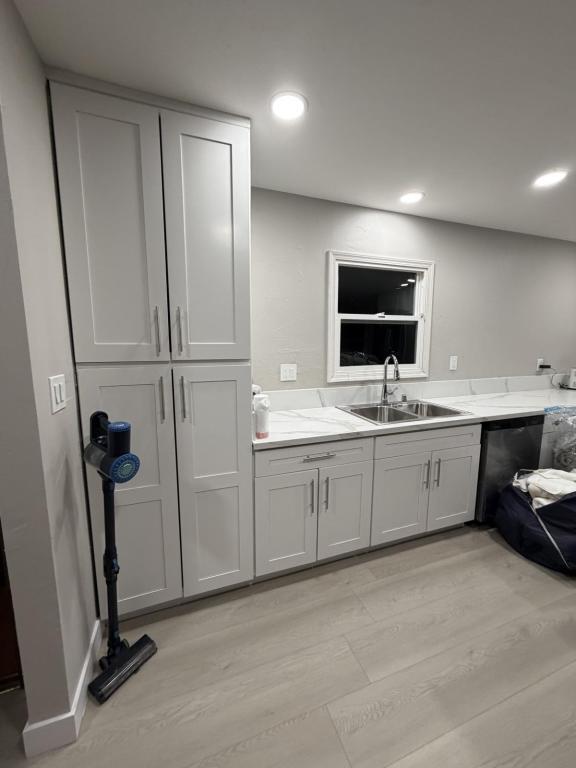 Photo - 12915 Morene St