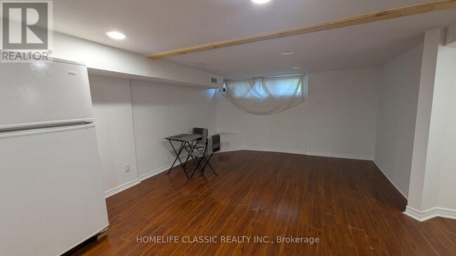 Photo - 230 Alsace Rd