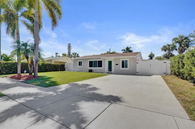 Building Photo - 6101 NE 7th Ave