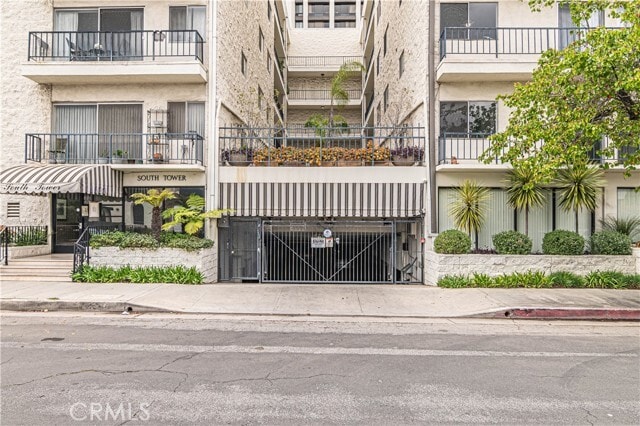 Building Photo - 1115 S Elm Dr Unit 301 Rental