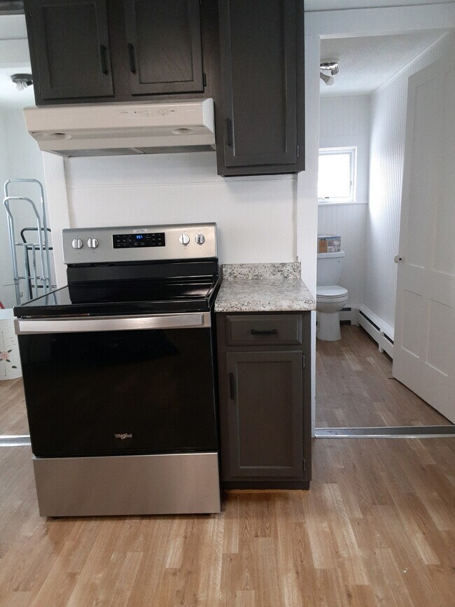 24 Union St Unit First Floor