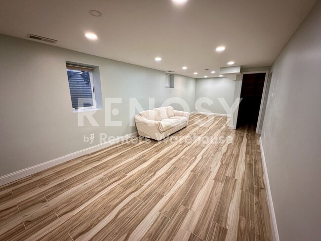 Photo - 13808 Frontier Ln