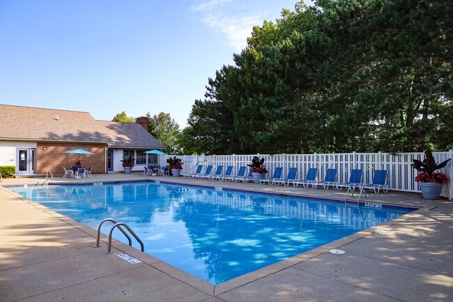 Building Photo - Terraces at Northridge