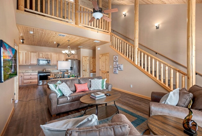 Building Photo - 1554 Gruene Rd Unit SI ID1385477P