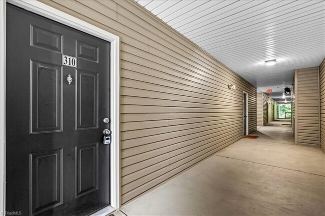 Photo - 7104 W Friendly Ave