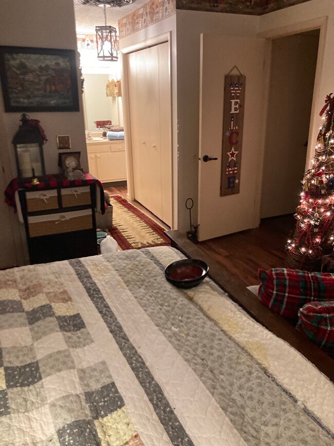 821 1/2 Red Oak Trail Unit 3