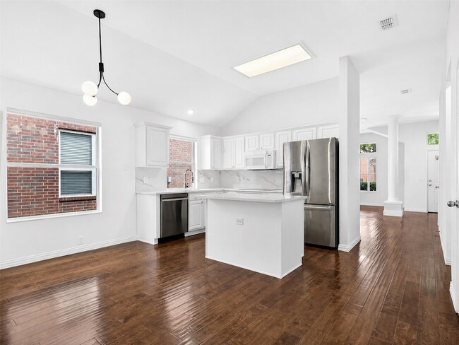 Photo - 1817 Newton Dr