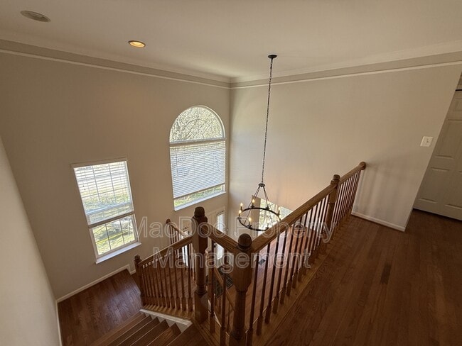 Photo - 14 Heatherbrook Ln