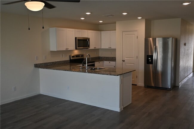 Photo - 5540 S Deer Crk Ave