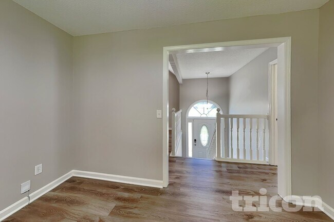 Photo - 6316 Wellington Ct