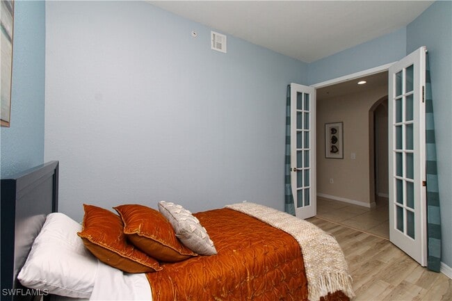 Photo - 1355 Mariposa Cir Unit 102