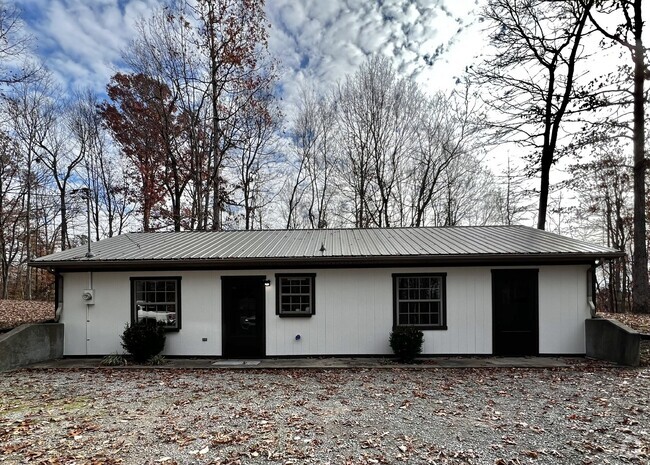 Building Photo - 2110 Buck Smith Hill Rd Rental