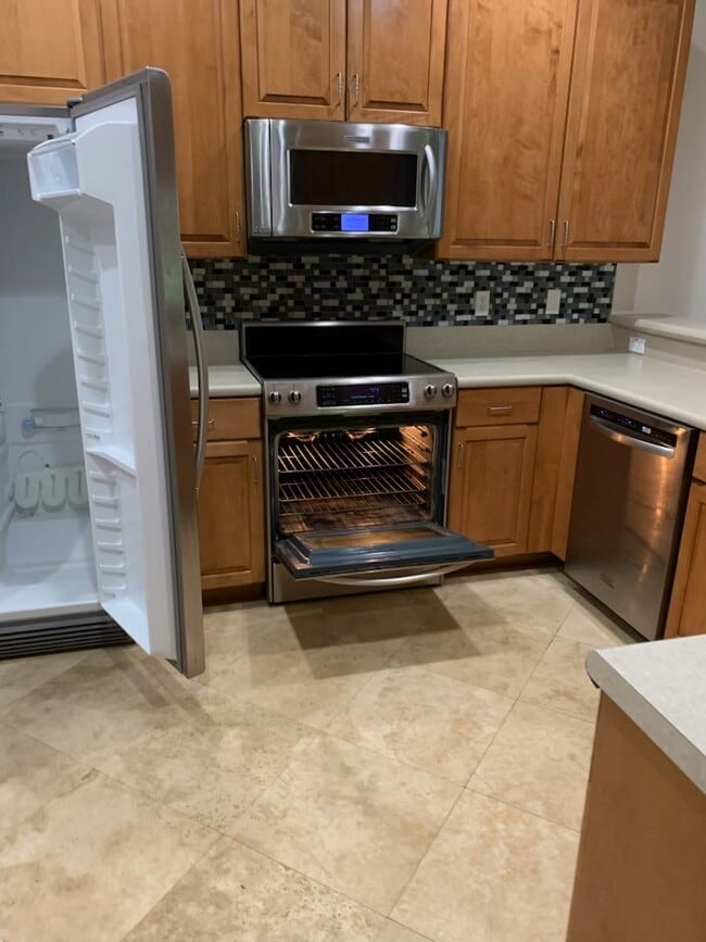 Photo - 7643 Bristol Cir