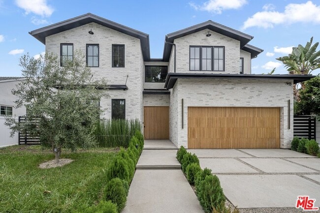 Photo - 4740 Sunnyslope Ave