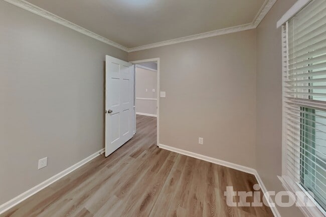 Photo - 2309 Pastille Ln