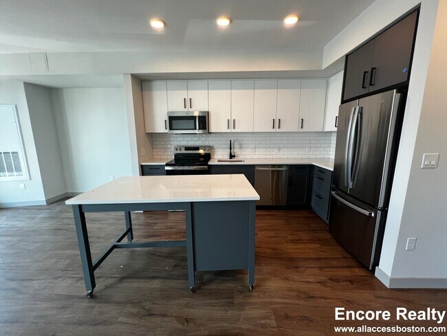 Photo - 80 Rugg Rd Unidad 7DT