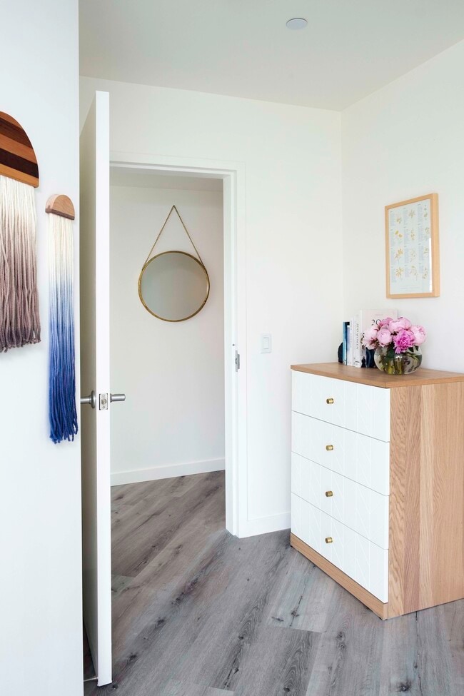 2 Bedroom