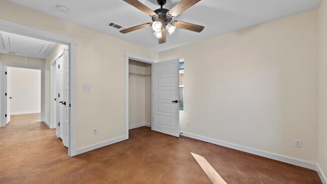 Photo - 3377 Lamphier Ave Unidad 1