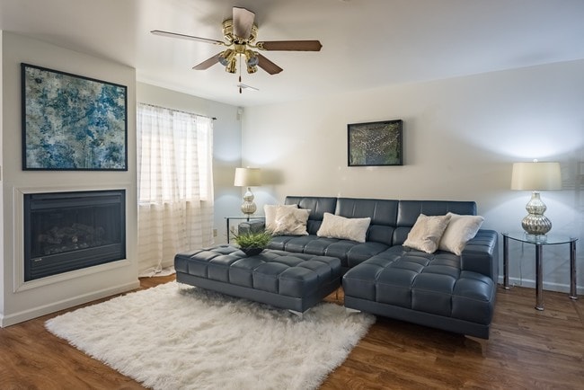 Ridgedale Townhomes