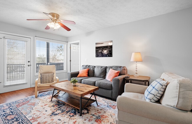 Photo - 1114 S College St Unit 2-104