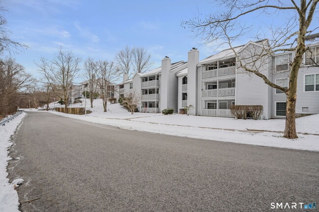 Building Photo - 55 Leafwood Ln Unit APT 280