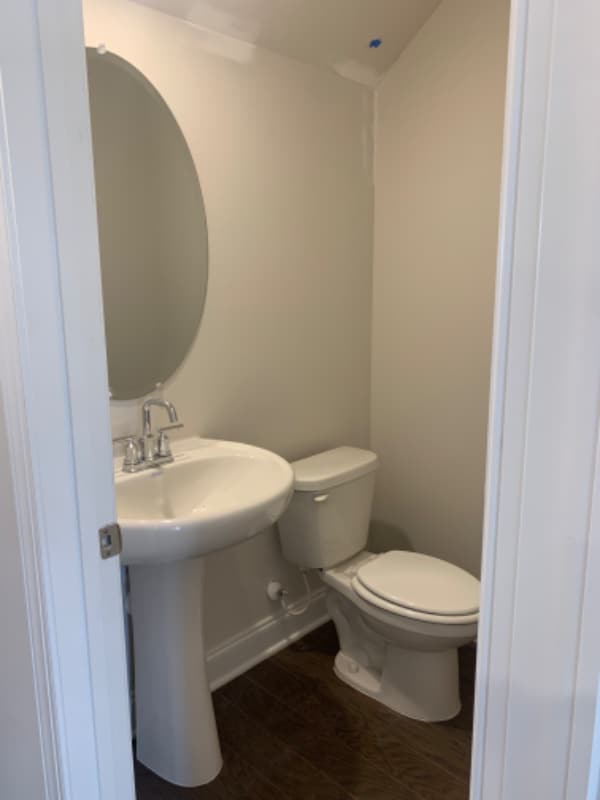 Photo - 204 Douglas Bend Rd