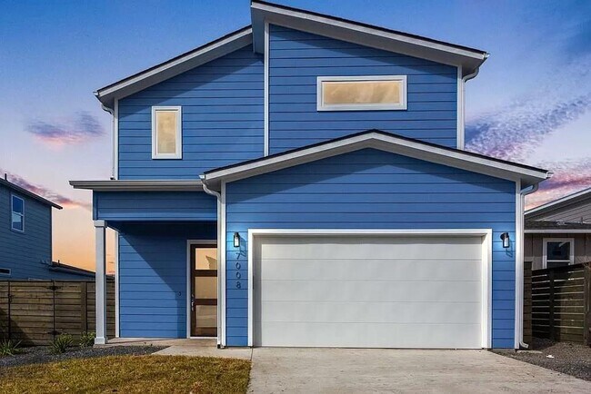 Building Photo - 7008 Zachary Dr