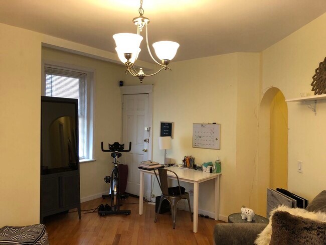 Building Photo - 5 Braemore Rd Unit 9 Rental