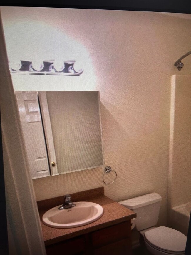 Photo - 134 E. Third Street Unit Apartment I