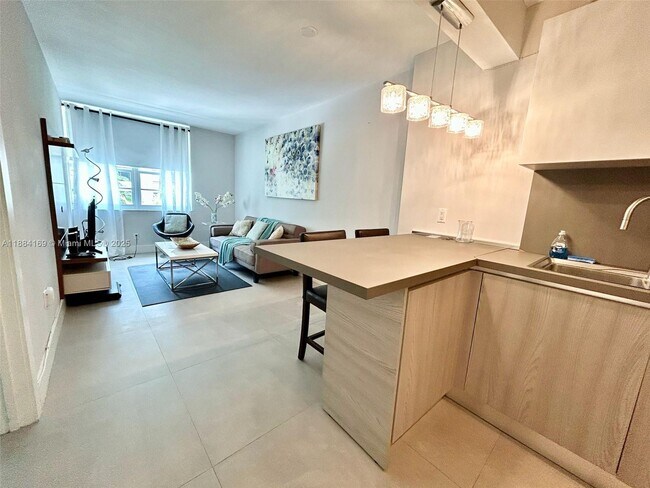 Photo - 100 Lincoln Rd Unidad 426