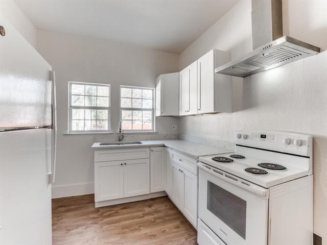 Photo - 1628 Poplar St