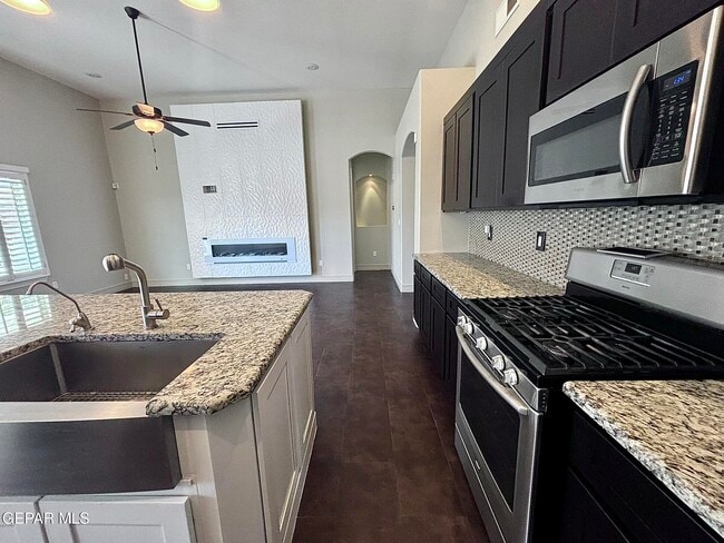 Photo - 3179 Amistoso St