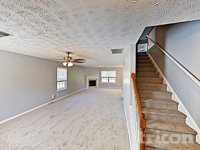 Photo - 5413 Wicklander Dr