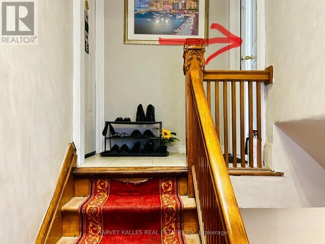 Photo - 218 Heath St W Unit 2nd floor